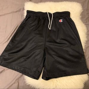 CHAMPION MENS MEDIUM BASKET BALL SHORTS MESH